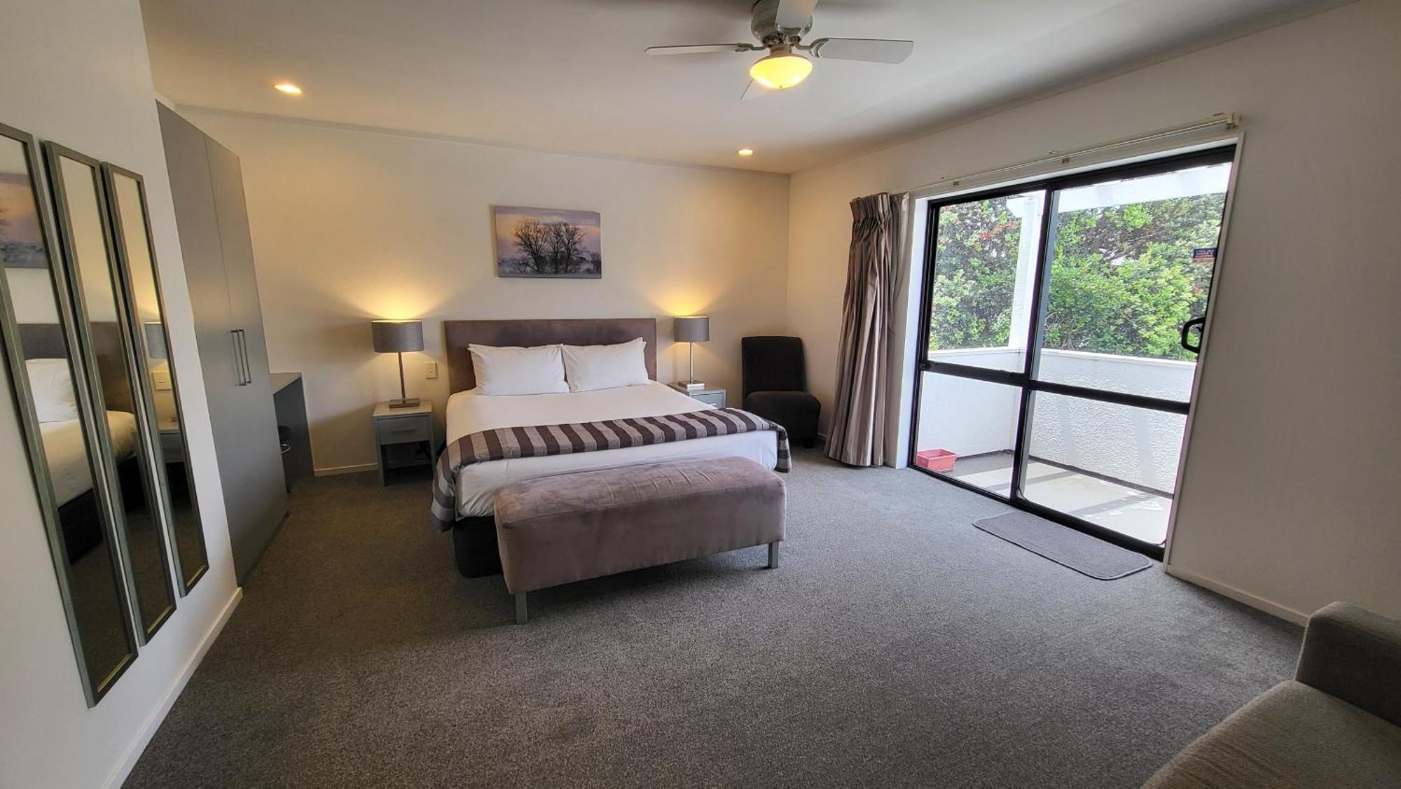 Manukau Motor Lodge Окленд Экстерьер фото